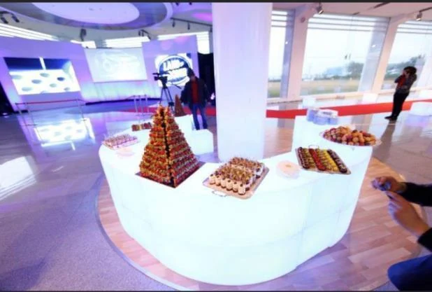 Espace d’accueil et présentation des produits au lancement Evoque.