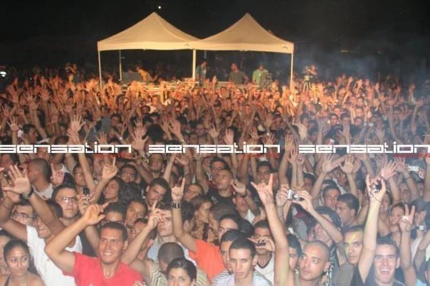 Public du concert au Golf Citrus.
